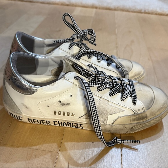 Golden Goose Sneakers - Picture 4 of 7